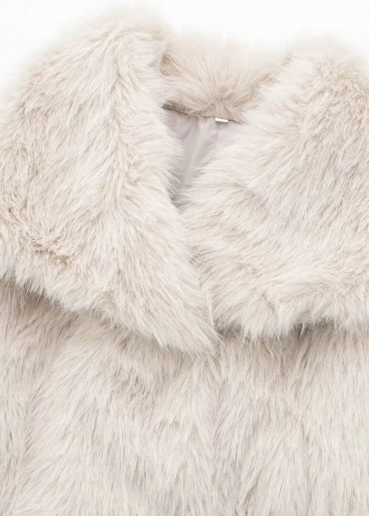 Casaco de Pelo Elegante e Macio com Gola Fofa – Perfeito para o Inverno