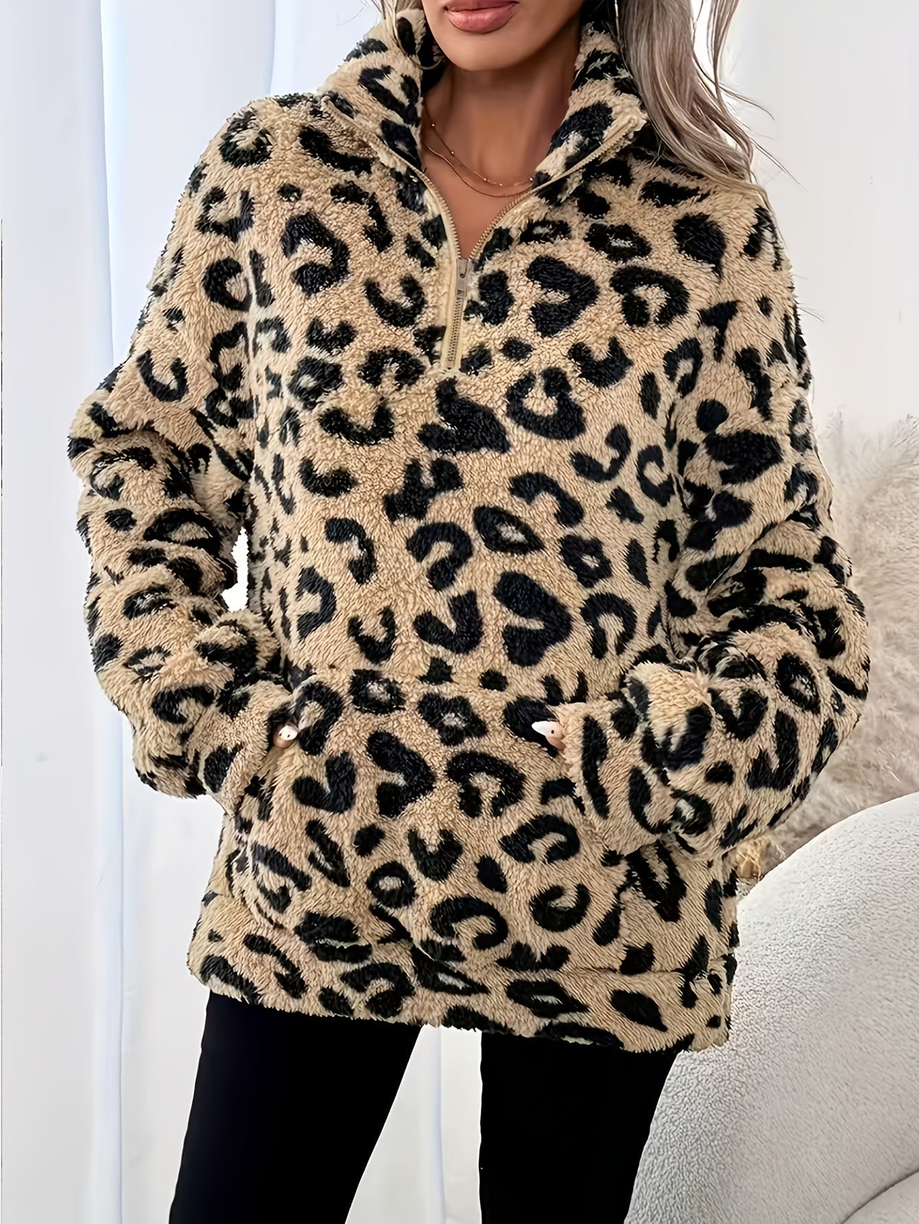 Sweat Plush Animal Print com Fecho