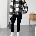 Sweat Xadrez Plush com Gola Alta