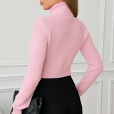 Suéter de Tricô Rosa Claro com Gola Alta – Estilo Confortável e Sofisticado