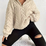 Sweat Textura Plush com Fecho Frontal
