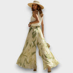 Lysandra - Conjunto Fluido Impresso Lírio Elegante