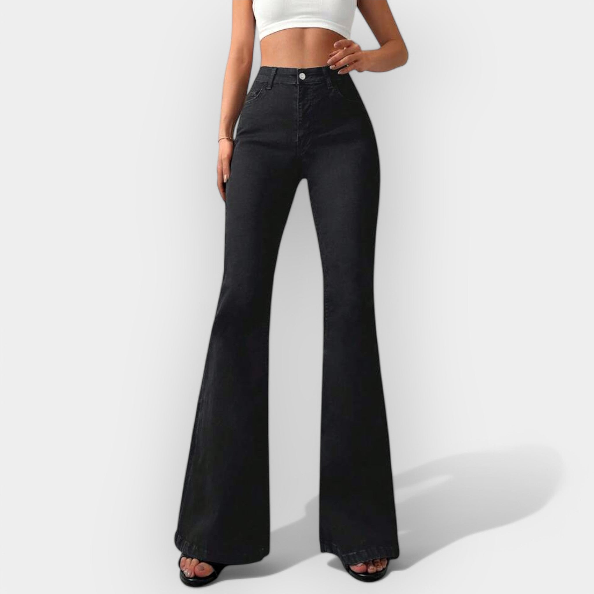 Calças de ganga de cintura alta e corte bootcut