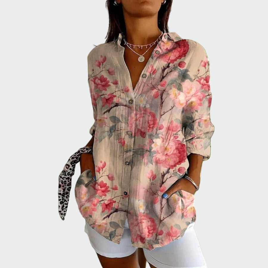 Camisa estilosa com estampa floral