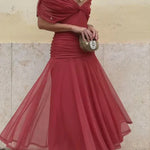 Luana - Vestido elegante com decote em V