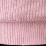 Suéter de Tricô Rosa Claro com Gola Alta – Estilo Confortável e Sofisticado