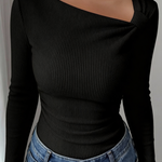 Blusa Cropped de Malha Texturizada com Decote Assimétrico