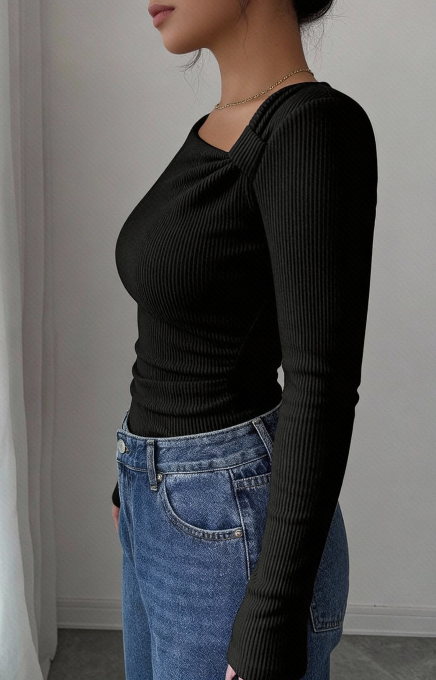 Blusa Cropped de Malha Texturizada com Decote Assimétrico