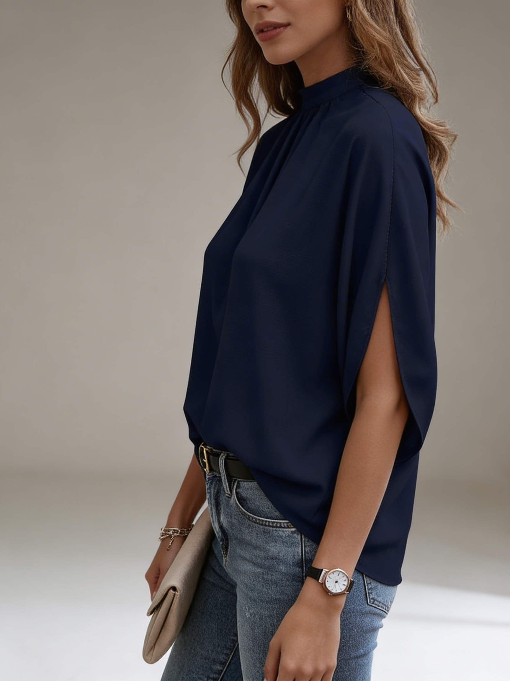 Blusa Ampla de Estilo Moderno