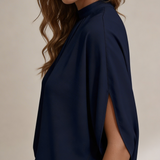 Blusa Ampla de Estilo Moderno