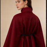Capa Elegante com Cinto Ajustável