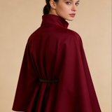 Capa Elegante com Cinto Ajustável