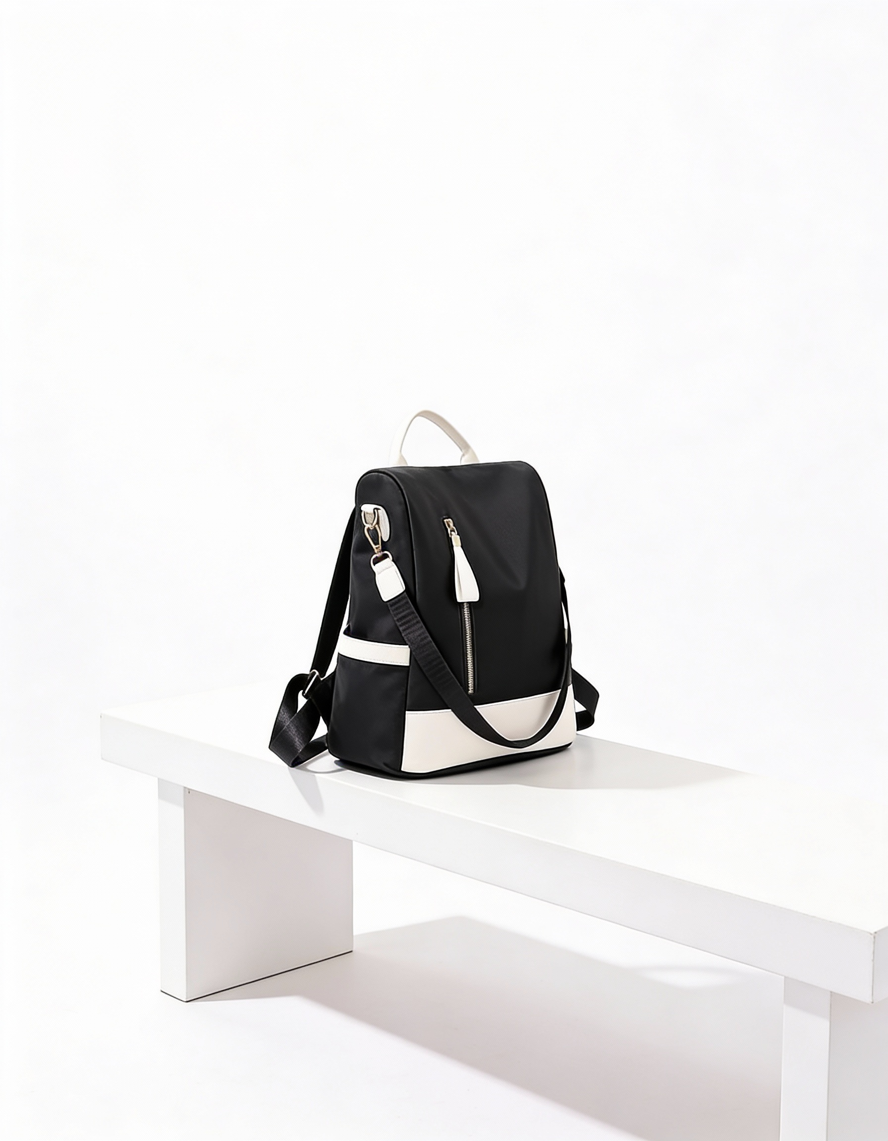 Mochila City Chic com Design Funcional