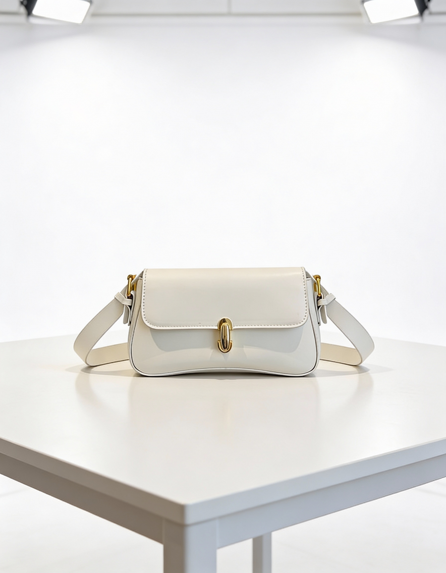 Mala Shoulder Minimal Chic