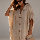 Poncho Tricot com Botões Frontais