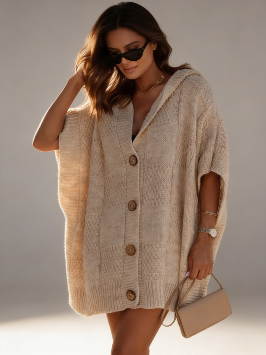 Poncho Tricot com Botões Frontais
