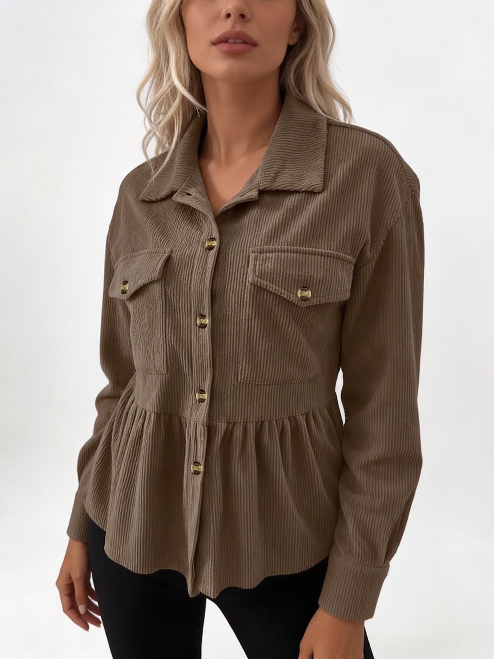 Camisa Texturizada com Bolsos Frontais