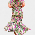 Luana - Vestido elegante com decote em V